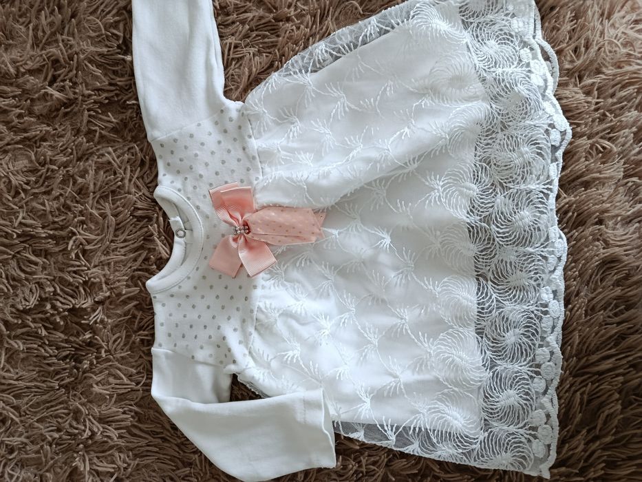 Сукні для дівчинки від 0 до 18міс.