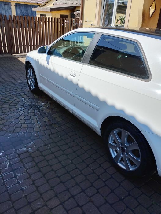 Sprzedam Audi A3 P8 S-Line hatchback, 130km !!!