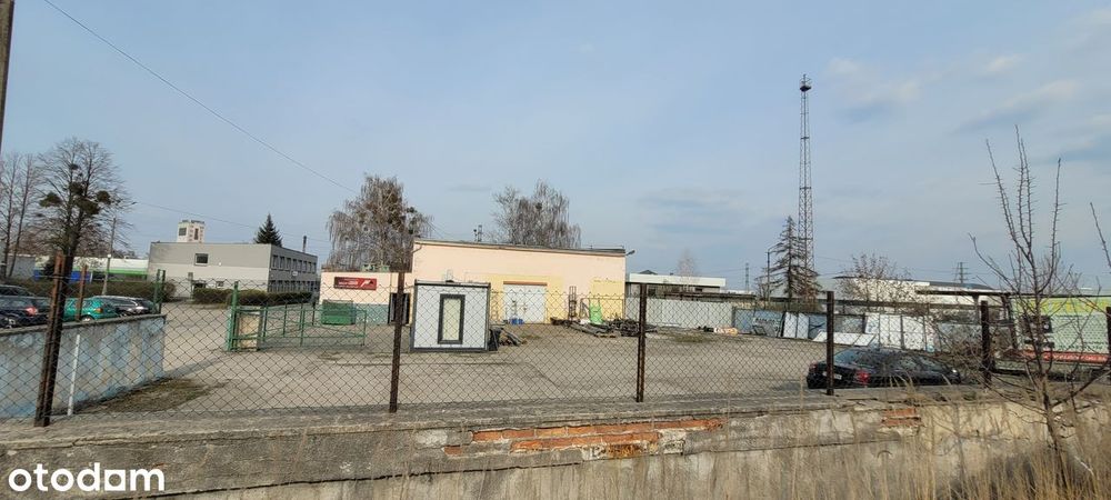 Hala z biurami na działce 1344 m2