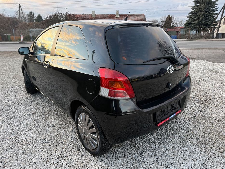 TOYOTA YARIS Stan perfekcyjny 2009 1.0 Beznyna Tylko 134Tys Km Serwis