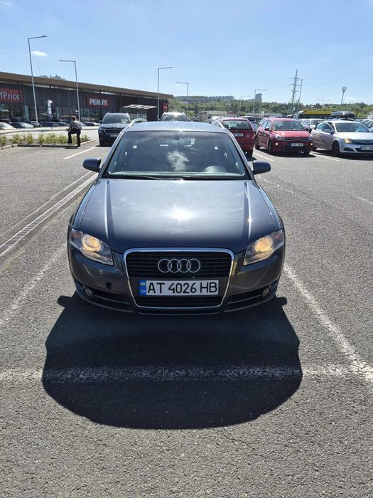 Продам Audi a4 деталі за тел