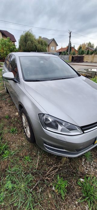 Продам Golf 7 2013года