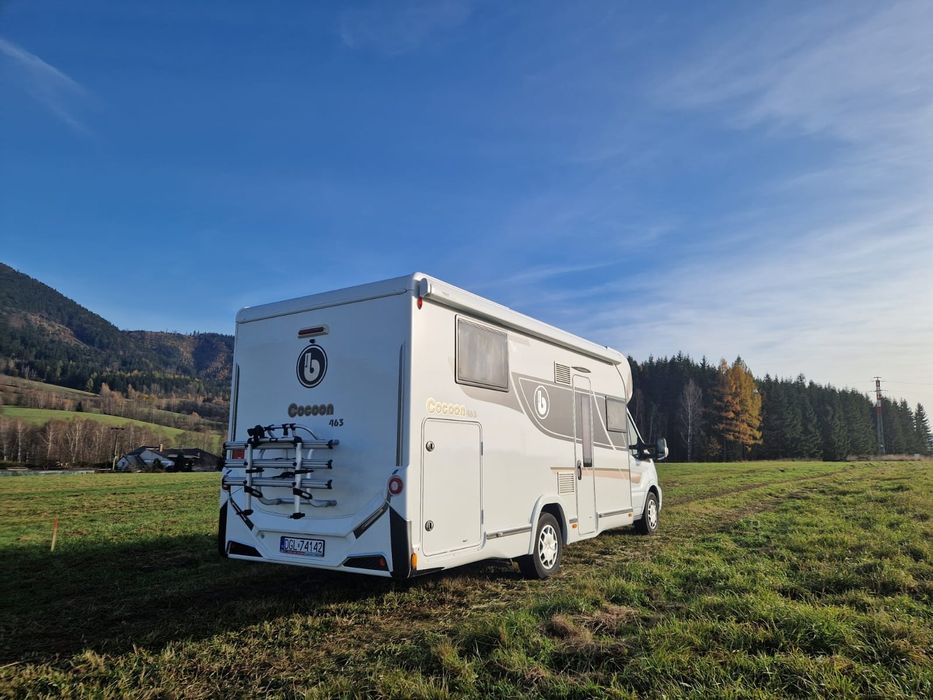 Wynajem kampera półintegra Benimar