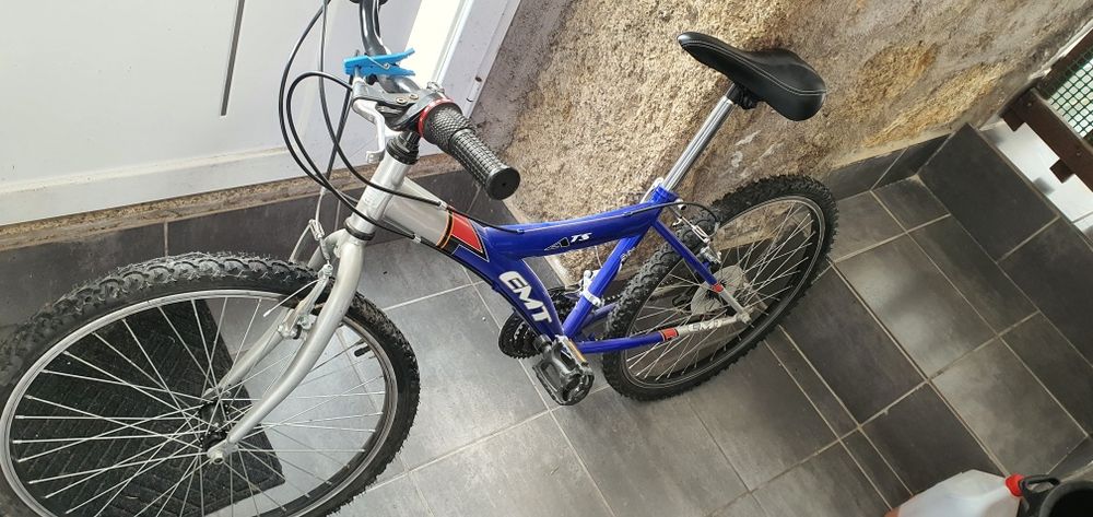 Bicicleta seminova