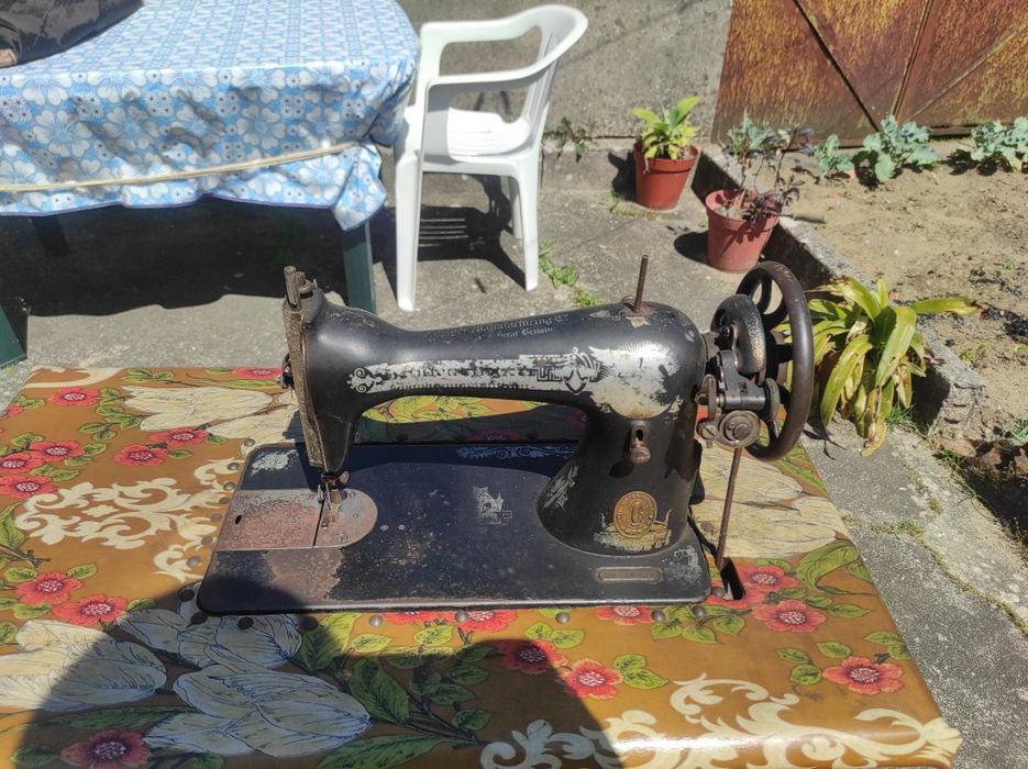 Máquina Singer antiga