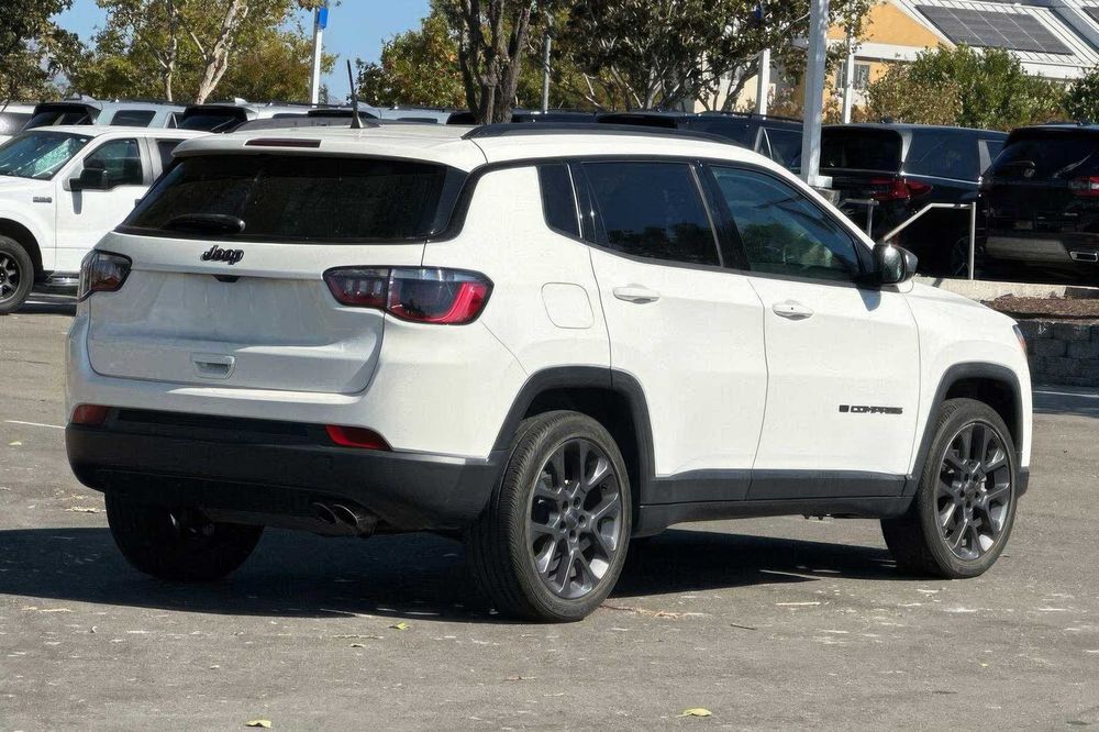 Jeep Compass 80th Anniversary Edition      2021