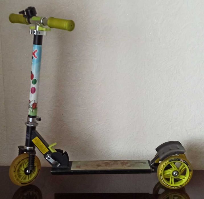 Самокат дитячий Explore Bingo