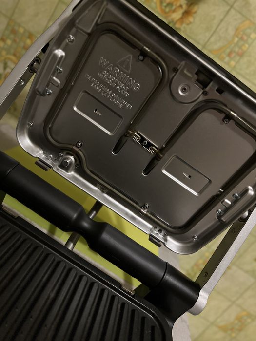 Продам  Гриль-барбекю електричний Tefal GC706D34 Optigrill