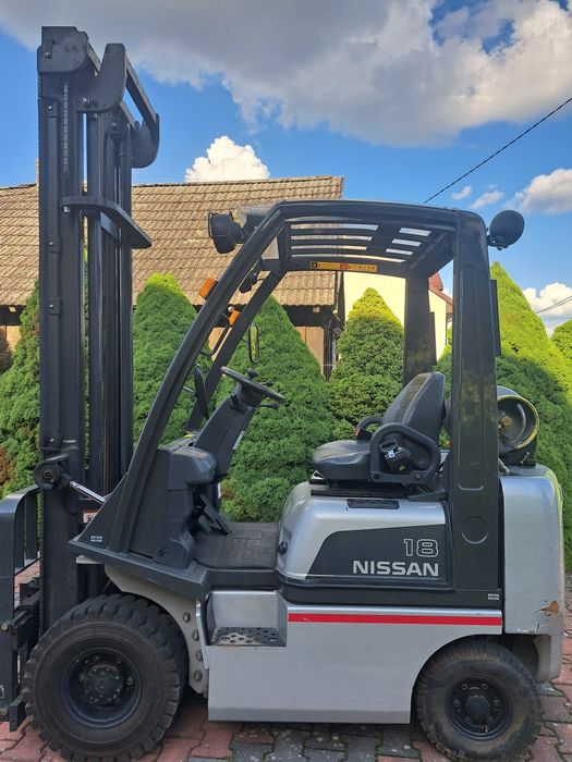 Wózek widłowy Nissan FORKLIFT