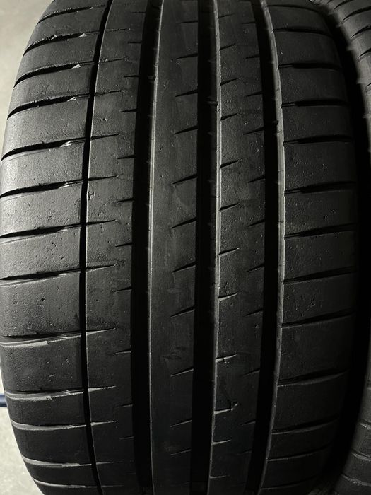 285/35/20+275/35/20 R20 Michelin Pilot Sport 4S * М5 4шт