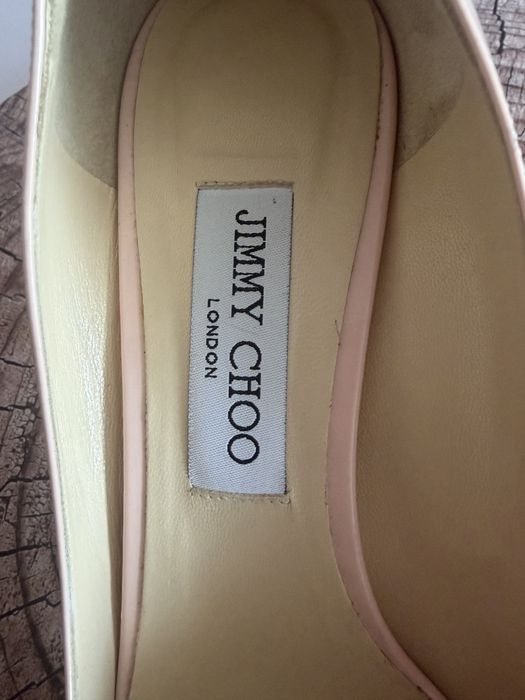 Klasyczne szpilki Jimmy Choo Romy lakierowane nude / pudrowy róż, stan bdb!