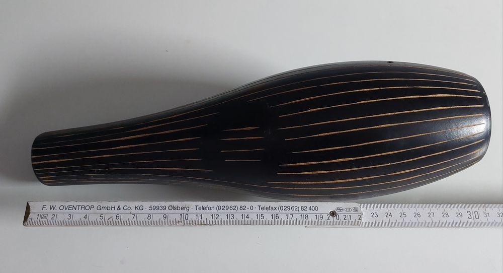 Designerski wazon z drewna mango