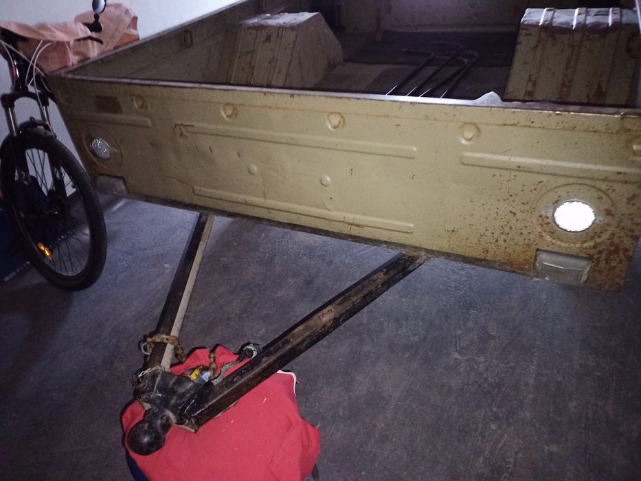 Причіп для легкового авто .