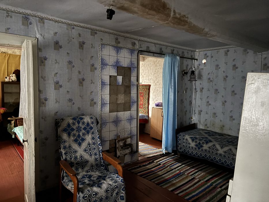 Продається будинок з землею село Ніжиловичі