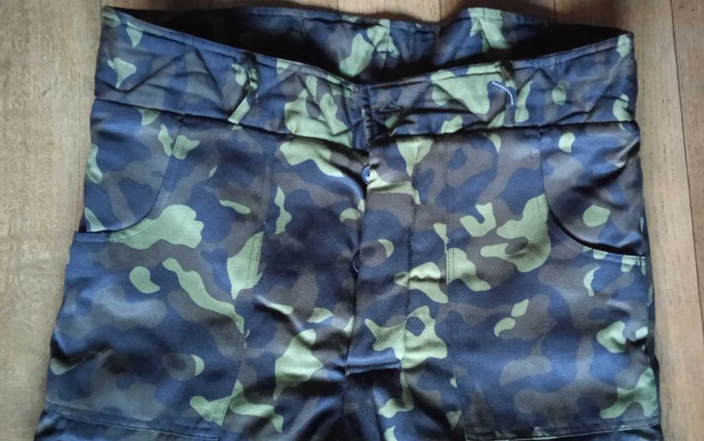 дуже теплі  штани на сентопоні розмір укр 56-58