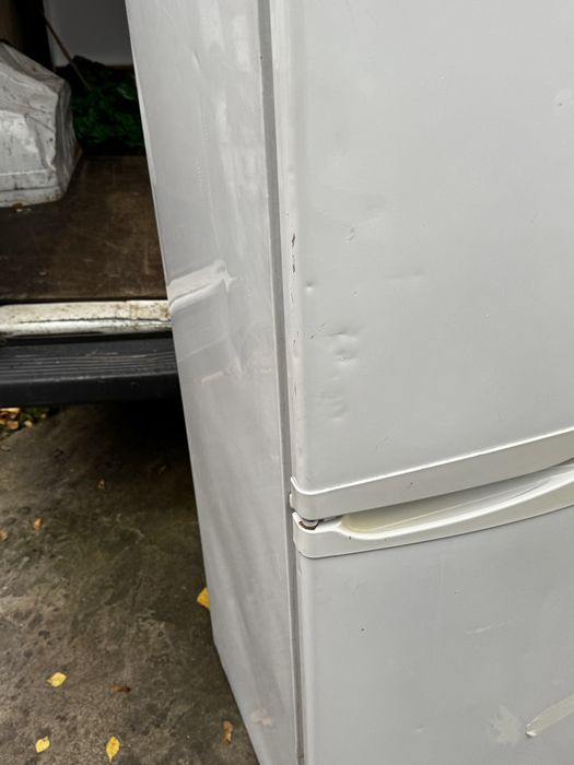 Polar Lodówka Chłodziarko-zamrażarka Polar CZN 240