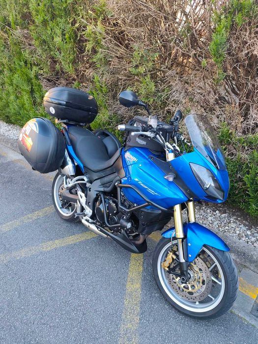 Mota Triumph tiger 1050