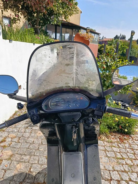 Vendo Piaggio Hexagon 125 2 Tempos