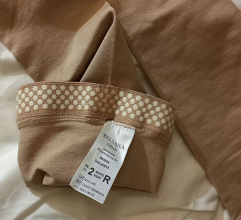 Продам компрессионные гольфы.