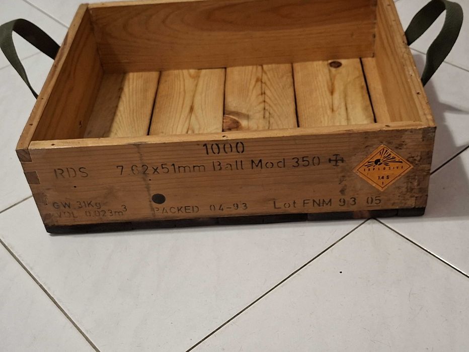 Caixa de munições militares de 7.62mm (G3), VAZIA, decorativa - 1993