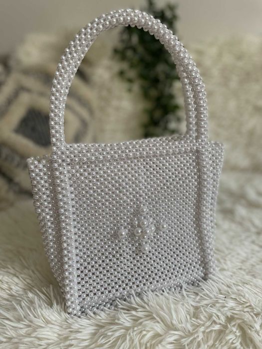 Torebka biała krem perłowa koraliki perły perełki pearl bag aesthetic