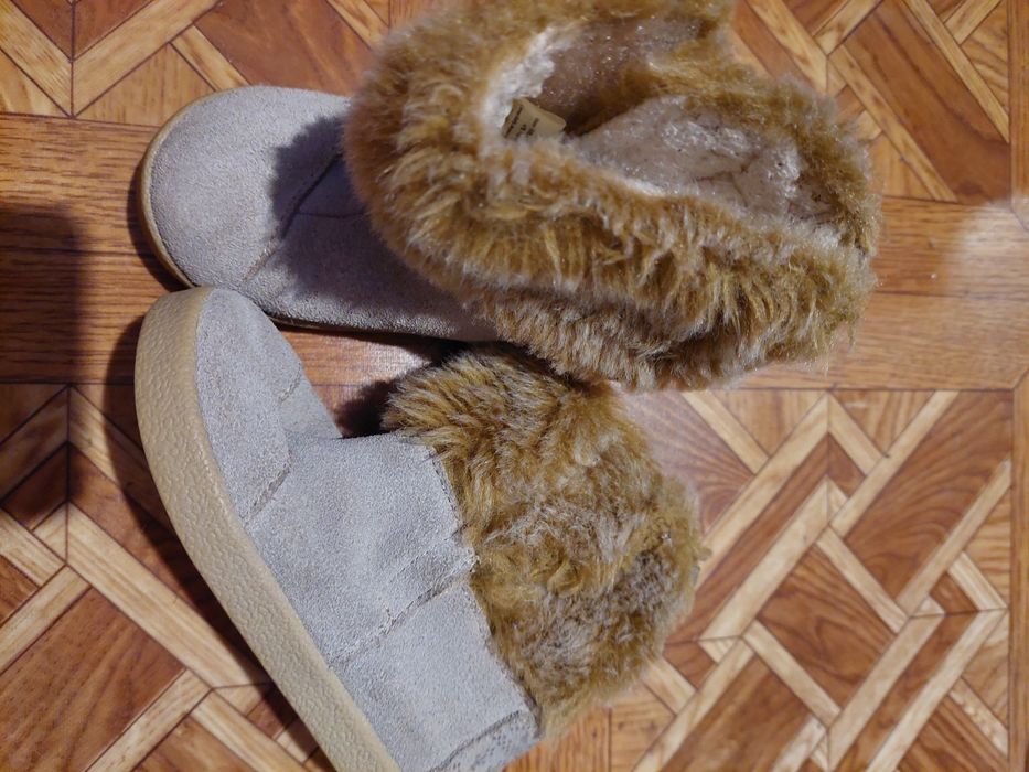 Чобітки взуття для дівчинки