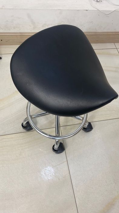 Продам стілець-сідло