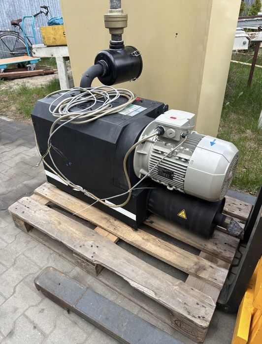 Pompa próżniowa Rietschle C-VLR 301 5,5 KW