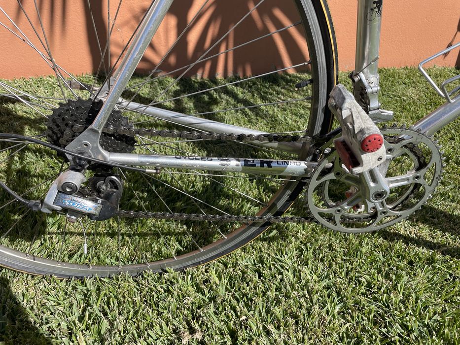 Bicicleta de estrada tipo Vitus + Sapatos SIDI de encaixe rápido