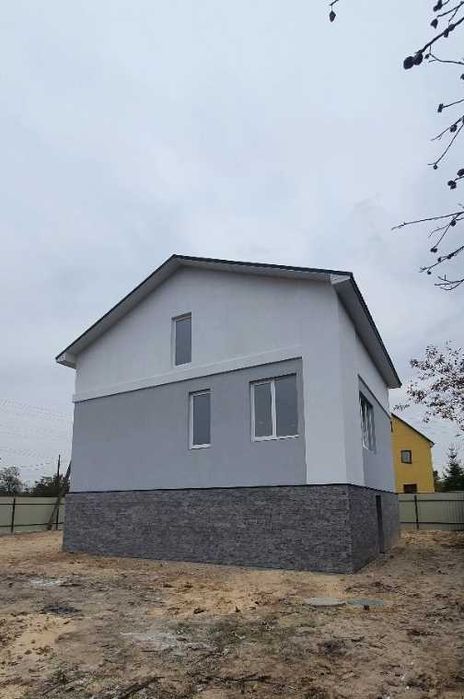 Сучасний котедж площею 225 м,поруч Блакитне озеро