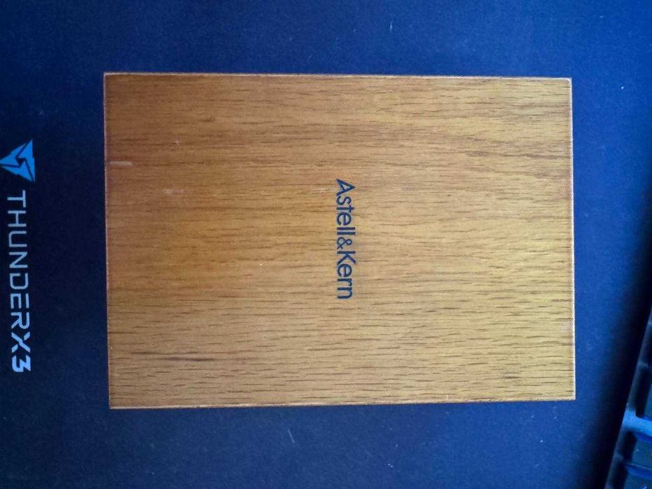 Astell&Kern A&Ultima SP1000 (like a new)