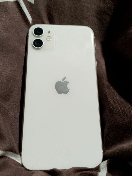 Продам айфон 11 в доброму стані