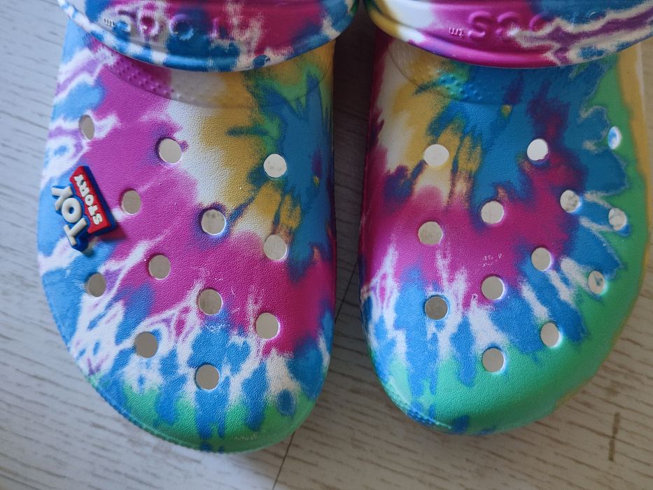 Продаются мужские Crocs  Classic