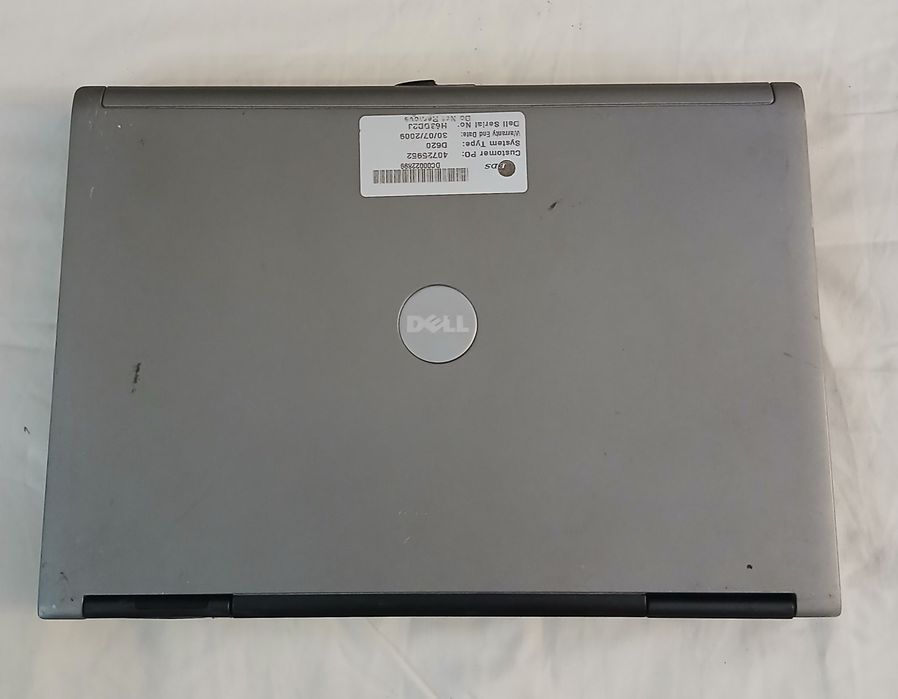 Portatil Dell para Arranjo ou para tirar peças modelo nas foto