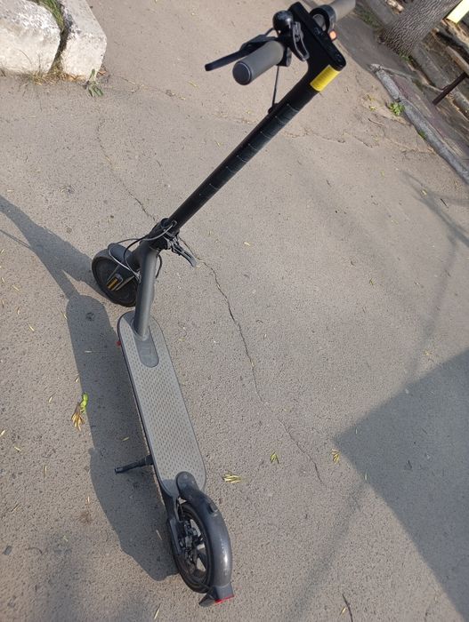 электросамокат, в гарному стані