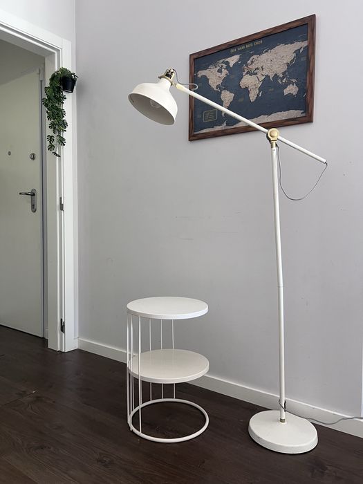 Candeeiro de pé IKEA RANARP – 30 €