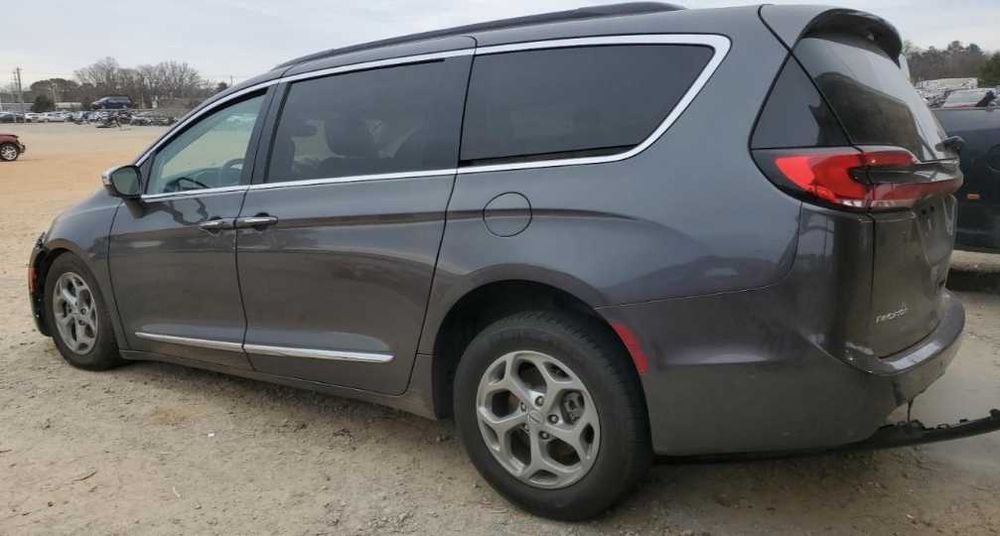 Бампер  CHRYSLER PACIFICA запчастини деталь розбор крайслер пацифика