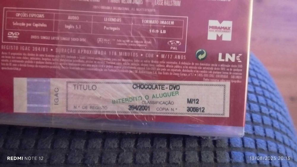 DVD - "Chocolate" (2000)