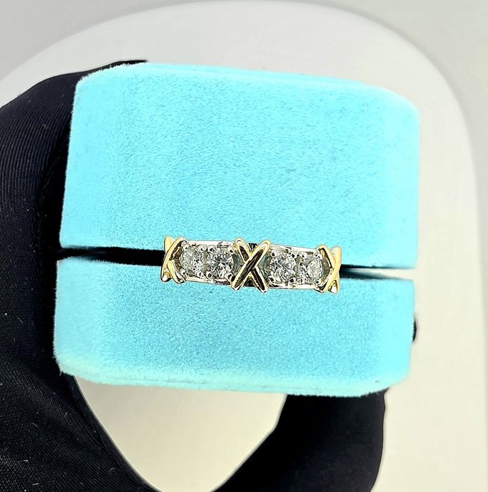 Каблучка з діамантами 0.40ct