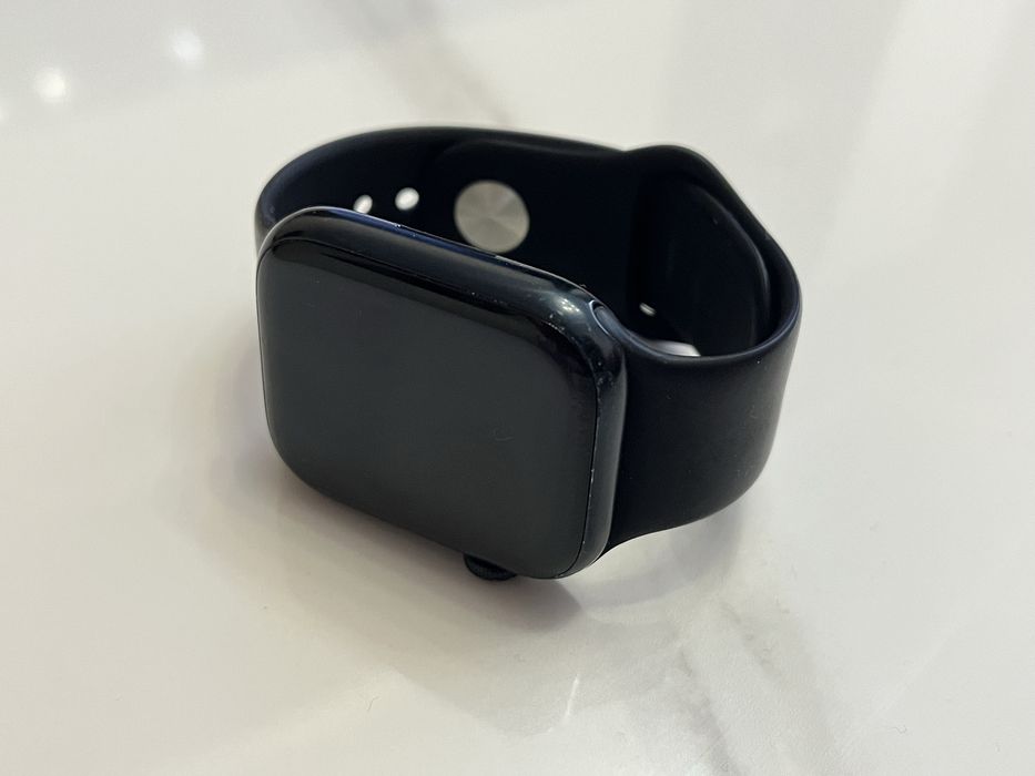 Apple Watch 8 series Midnight GPS 45 mm (годинник Епл Вотч 8)
