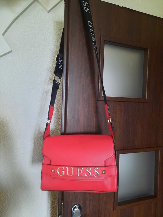 Torebka  oryginalna  Guess  czerwona