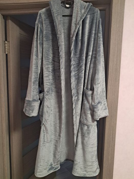 М'який і теплий чоловічий халат