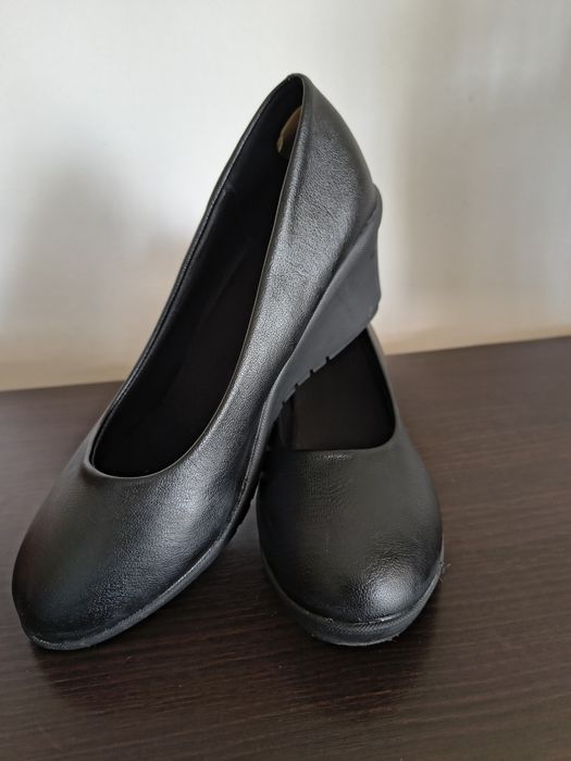Pantofle damskie