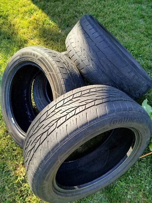 Шини 225/55 r18 Continental Б/в