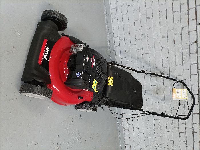 Kosiarka spalinowa z napędem MTD SMART 53 SPBS