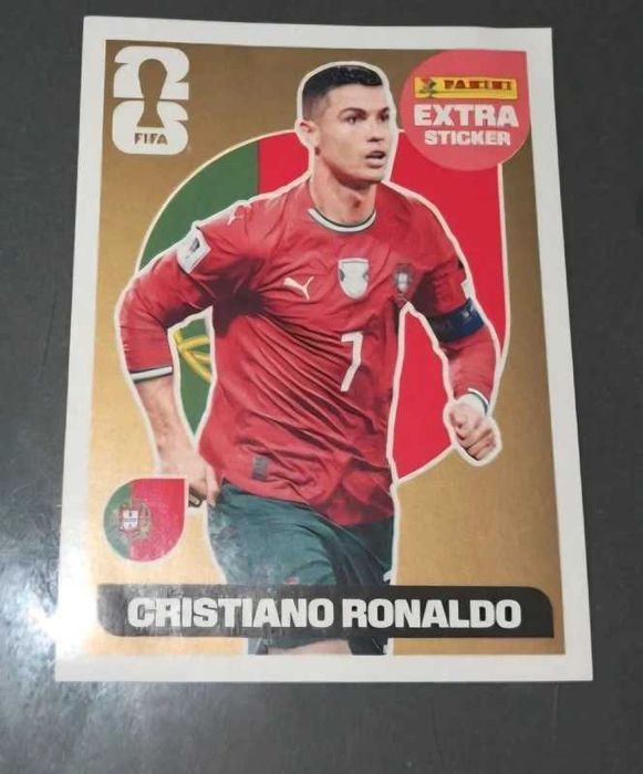 Extra sticker Ronaldo Gold