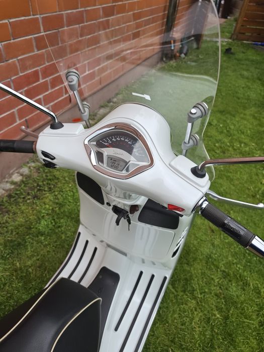 PIAGGIO Vespa 300 GTS
