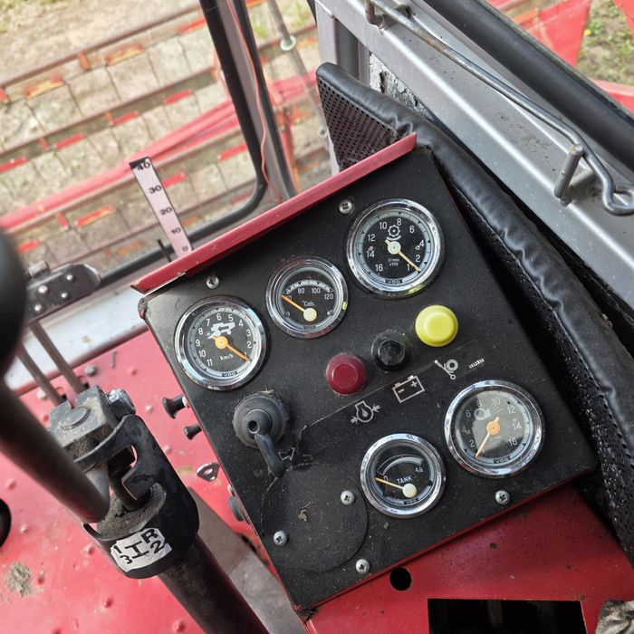Комбайн Massey Ferguson 20 430