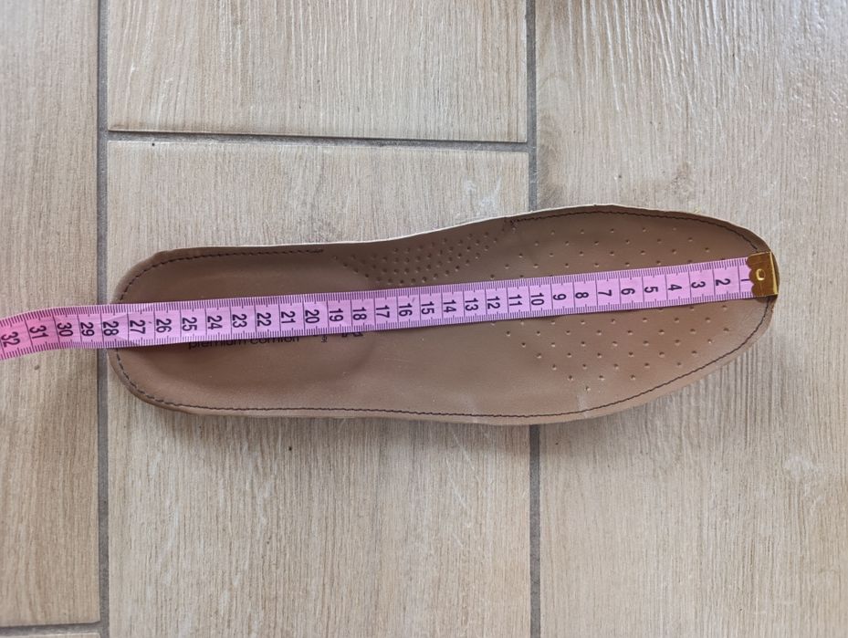 Добротні шкіряні чоловічі туфлі soleflex  розмір 43