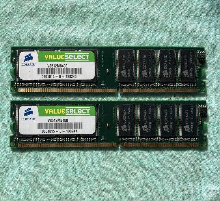 Pamięć RAM Corsair 2x512MB VS512MB400